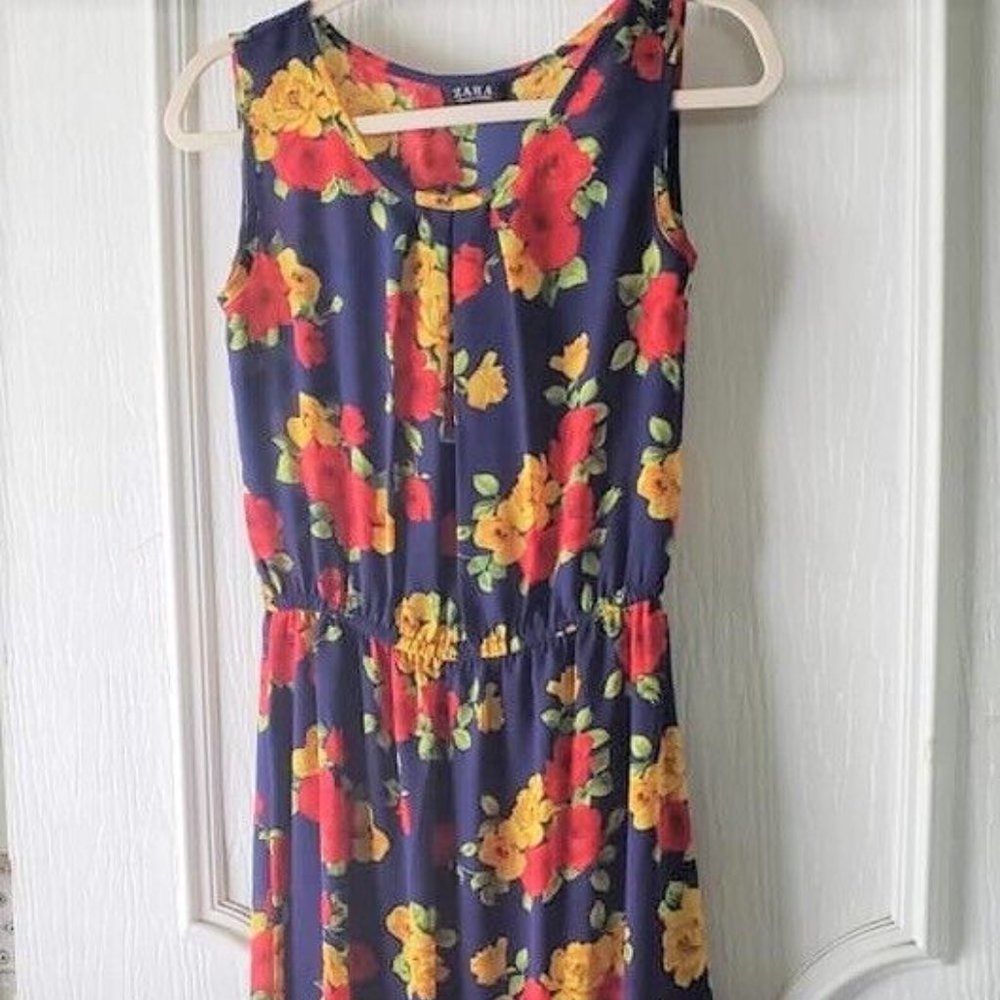 Zara Anos Years red & yellow floral maxi dress size M, sleeveless full length